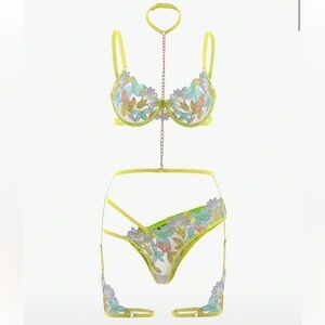 Floral Lingerie Set with Chain Detail